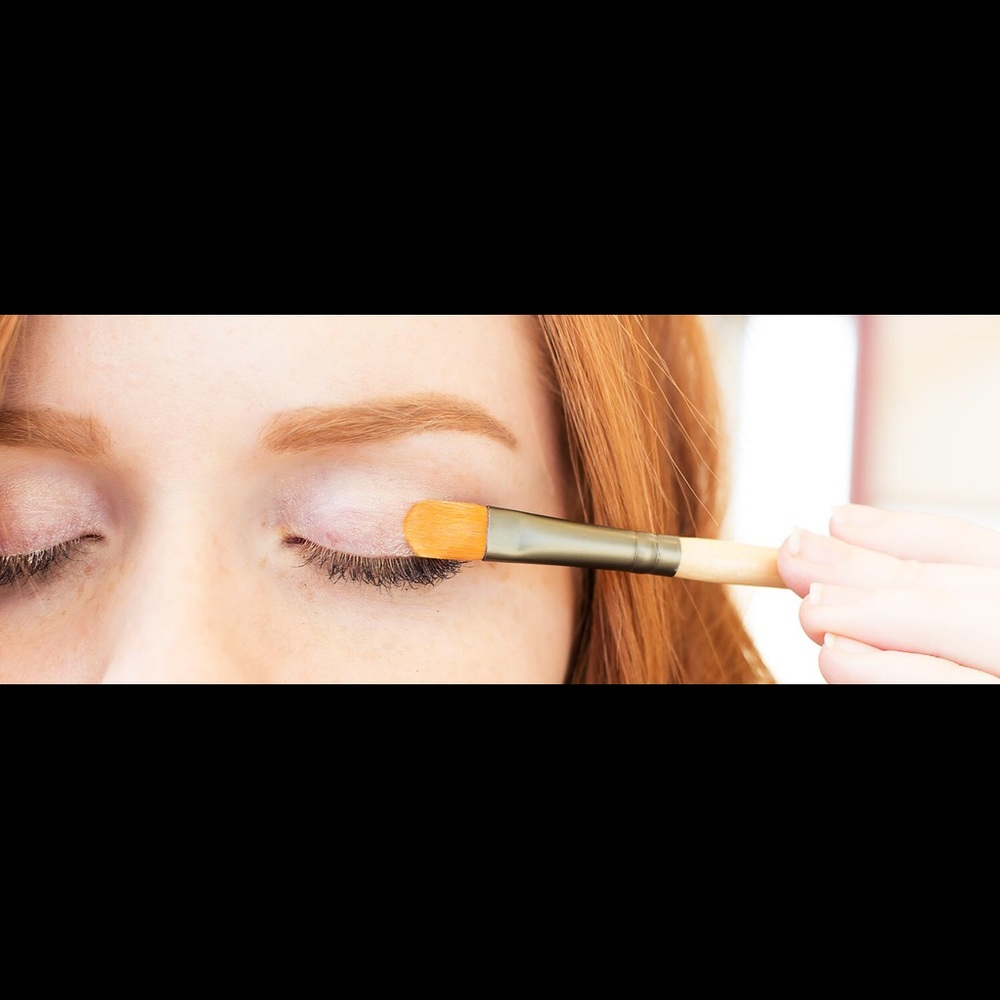 💕HP💕CAMOUFLAGE Brush Jane Iredale - Picture 2 of 8